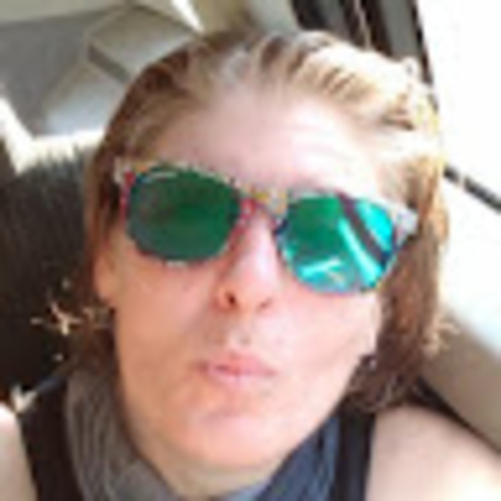 Meet your Posher, Marianne